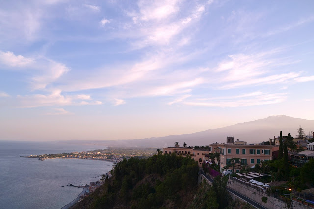 Taormina'dan Etna Manzarası Taormina'dan Etna Manzarası