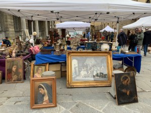 Arezzo Antika Pazarı Arezzo Antika Pazarı