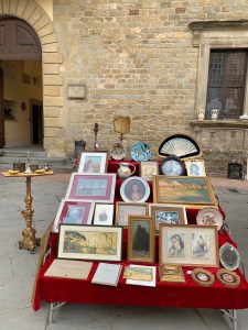 Arezzo Antika Pazarı Arezzo Antika Pazarı