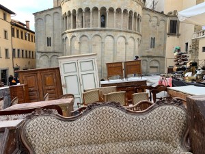 Arezzo Antika Pazarı Arezzo Antika Pazarı