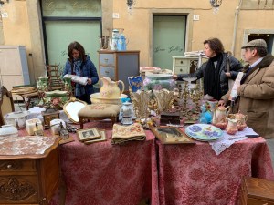 Arezzo Antika Pazarı Arezzo Antika Pazarı