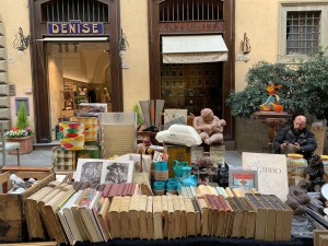 Arezzo Antika Pazarı Arezzo Antika Pazarı