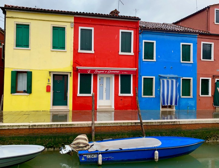 Burano Adası