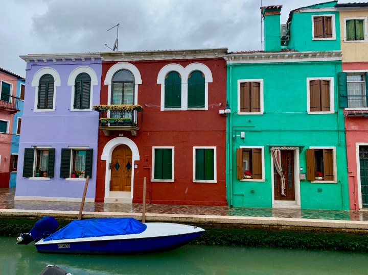Burano Adası