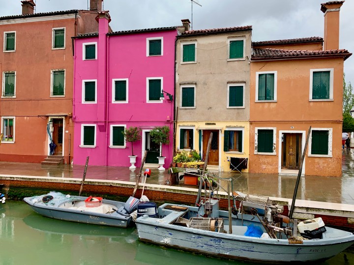 Burano Adası
