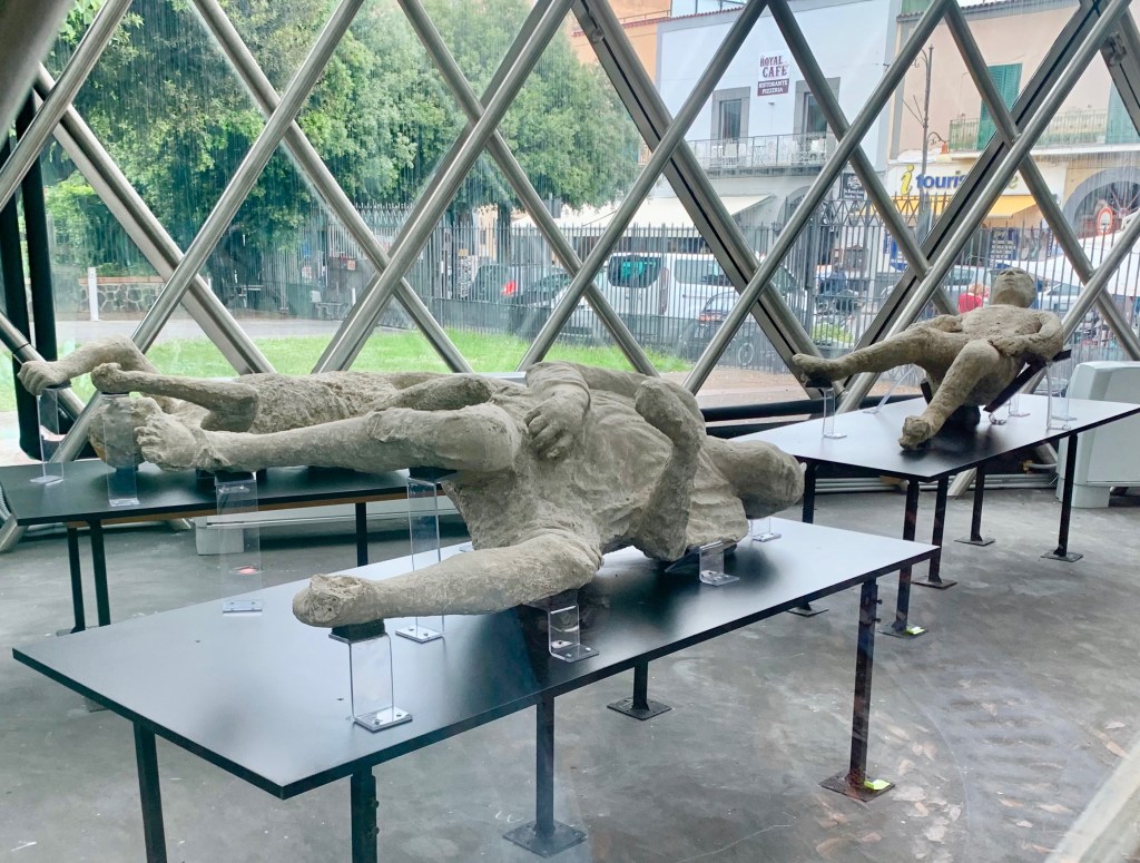 Pompei Taş Olmuş İnsanlar
