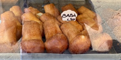 Babà Napoletano