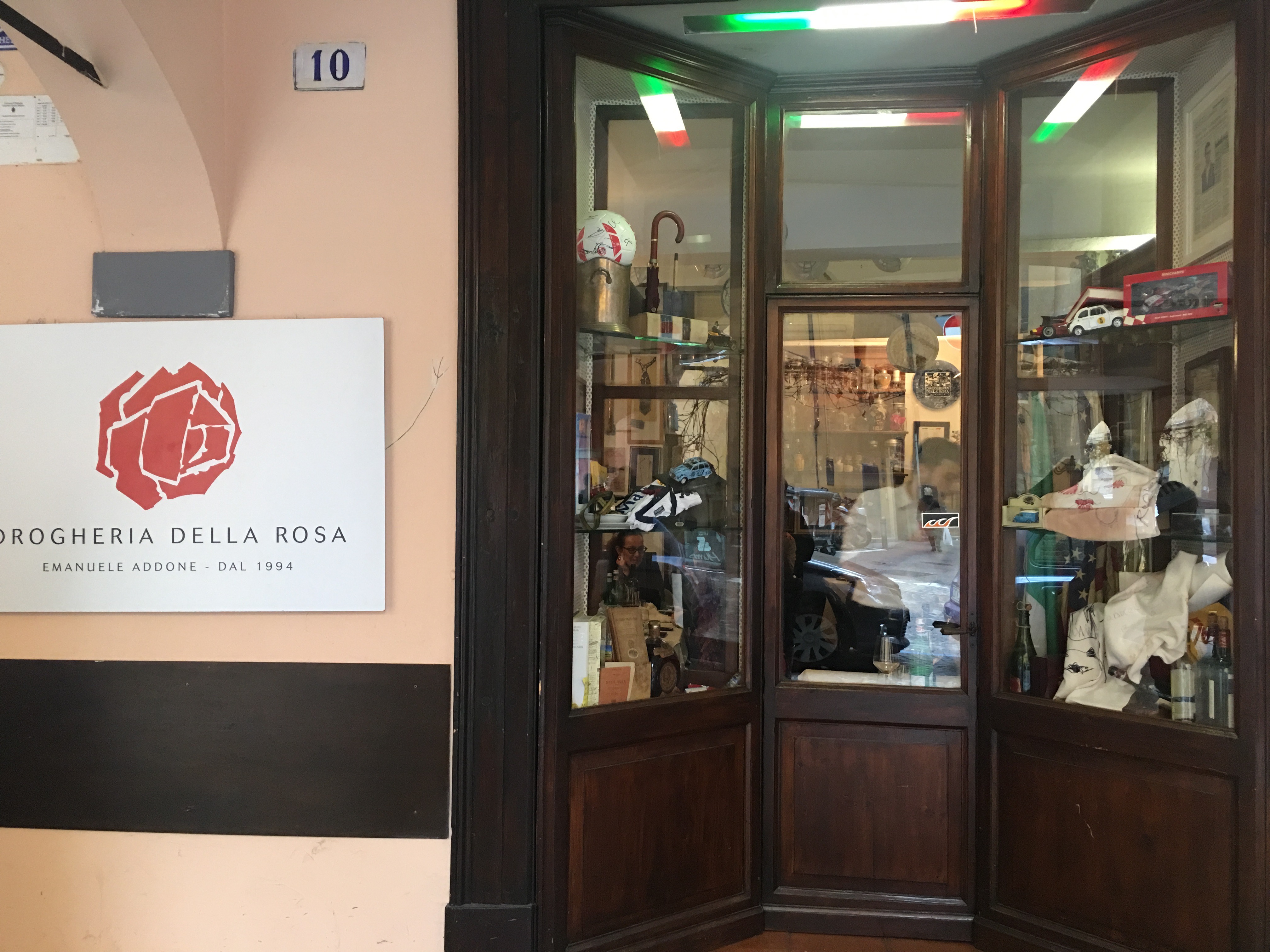 Drogheria della Rosa Bologna
